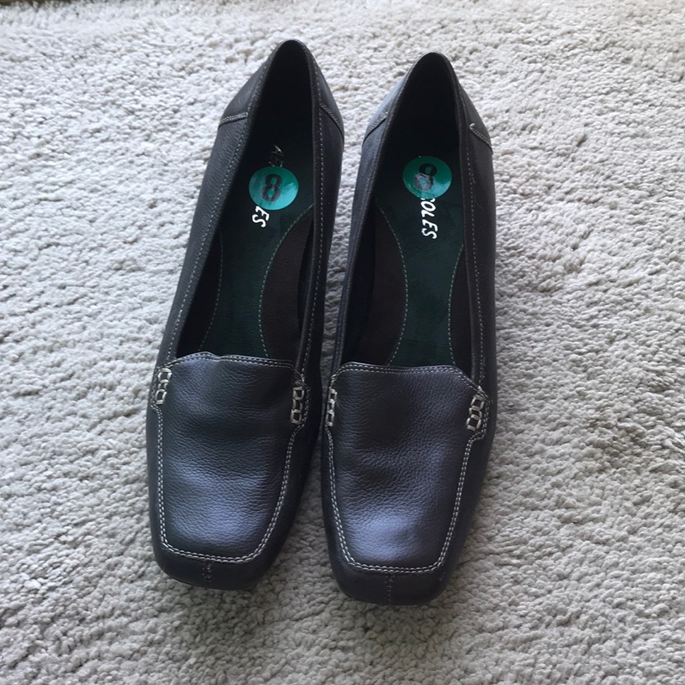 Dark Brown Kitten heel shoes Aerosoles